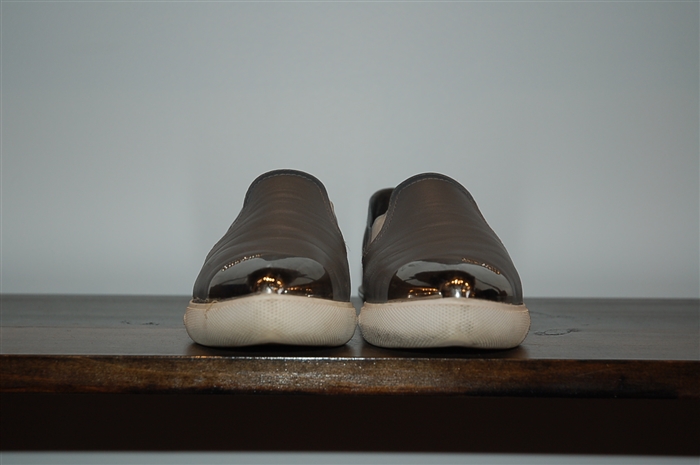 Elephant Miu Miu Slip-Ons, size 7