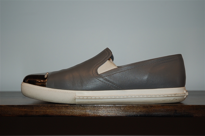 Elephant Miu Miu Slip-Ons, size 7