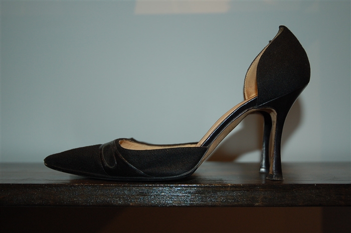 Basic Black Manolo Blahnik Pumps, size 6.5