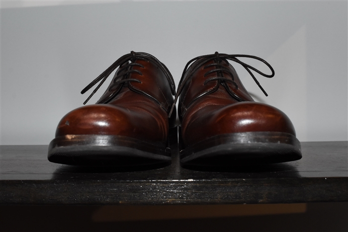 Chestnut Prada Derby, size 10.5