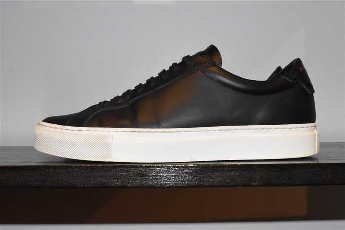 Black Leather Givenchy Sneaker, size 7