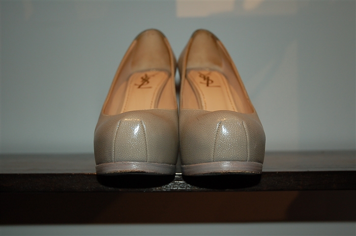 Taupe Saint Laurent Pumps, size 9