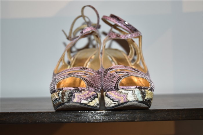 Mauve Missoni Wedge, size 8