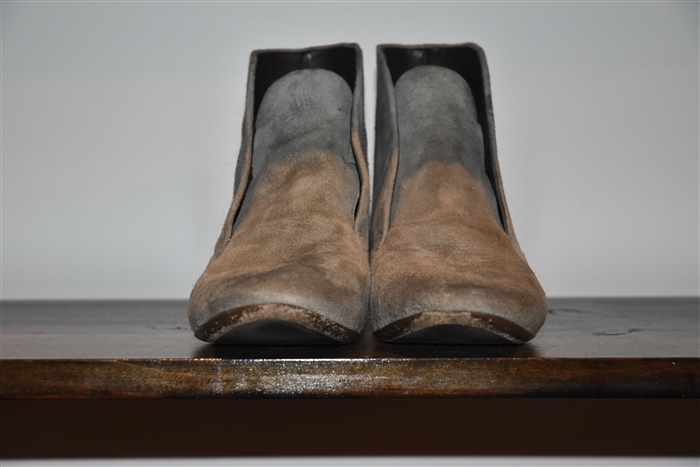 Soft Gray Marsell Ankle Boots, size 7