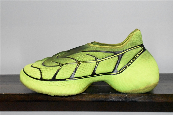 Neon Yellow Givenchy Sneaker, size 9