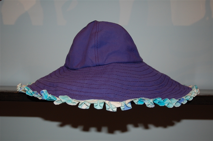 Bright Purple Emilio Pucci Sun Hat, size O/S