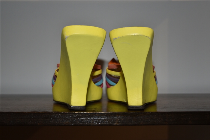 Sunshine Yellow Emilio Pucci Sandal, size 8