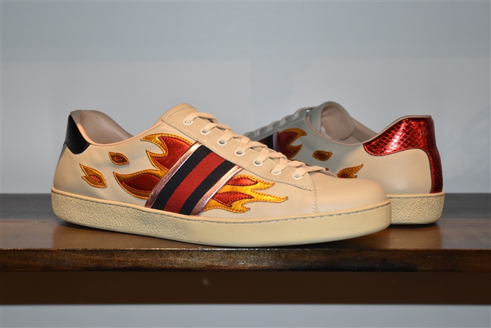 Pale Beige Gucci Sneaker, size 13