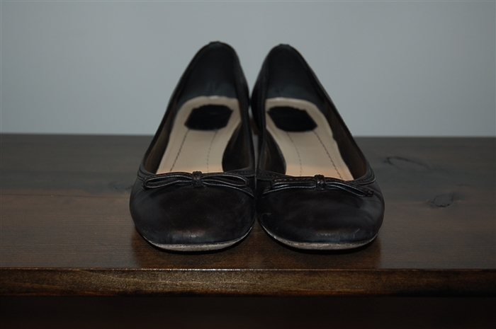 Black Leather Dior Slippers, size 8.5