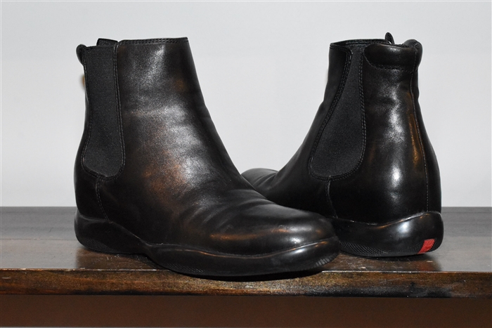 Black Leather Prada Chelsea Boots, size 8