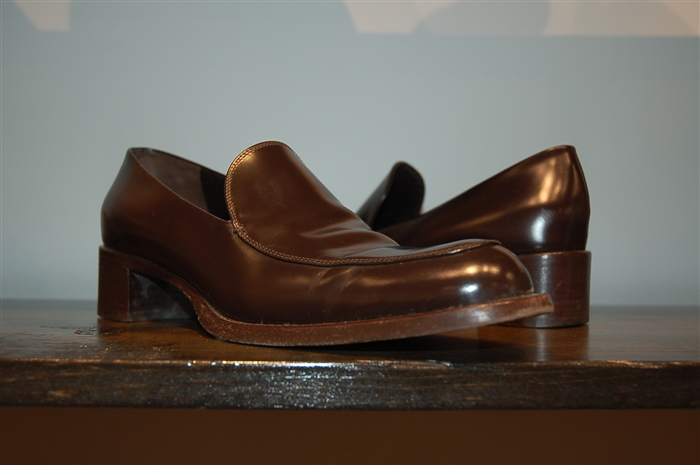 Dark Leather Prada Loafer, size 9