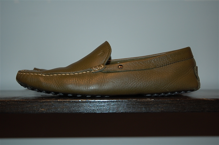 Olive Tod's Loafer, size 8