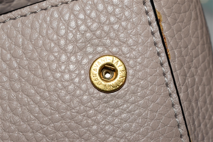 Taupe Valentino Shoulder Bag, size M