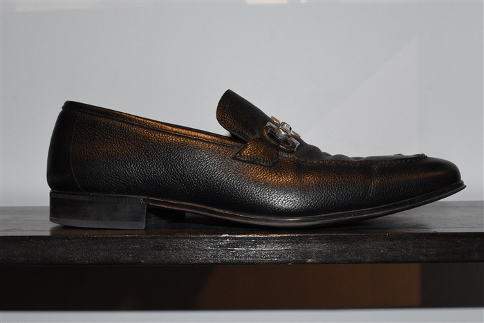 Black Leather Salvatore Ferragamo Loafer, size 10