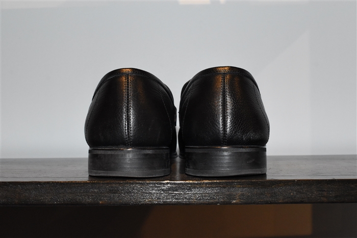 Black Leather Salvatore Ferragamo Loafer, size 10