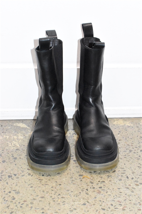 Black Leather Bottega Veneta Boots, size 9