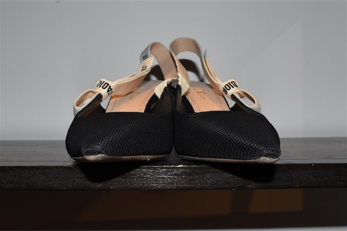 Basic Black Dior Sling-Back, size 10