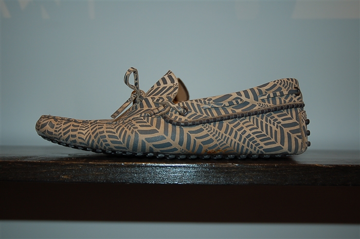 Abstract Print Tod's Loafer, size 7.5