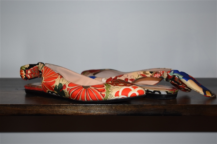 Floral Carven Flats, size 6.5