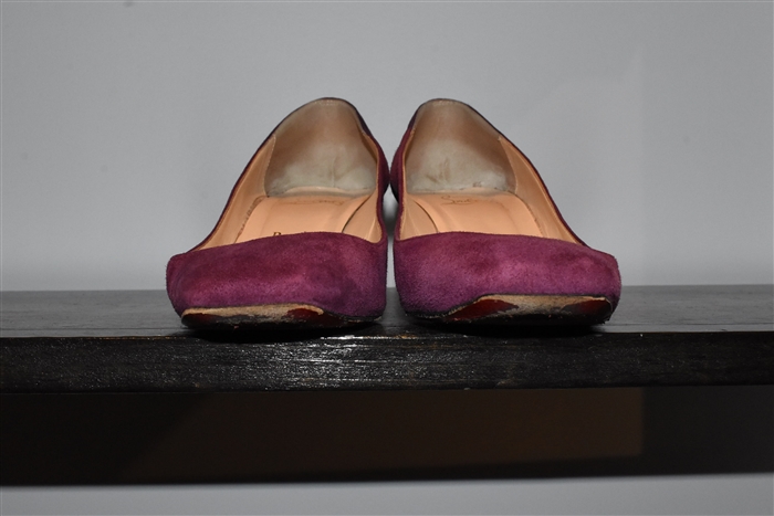 Plum Christian Louboutin Pumps, size 7.5
