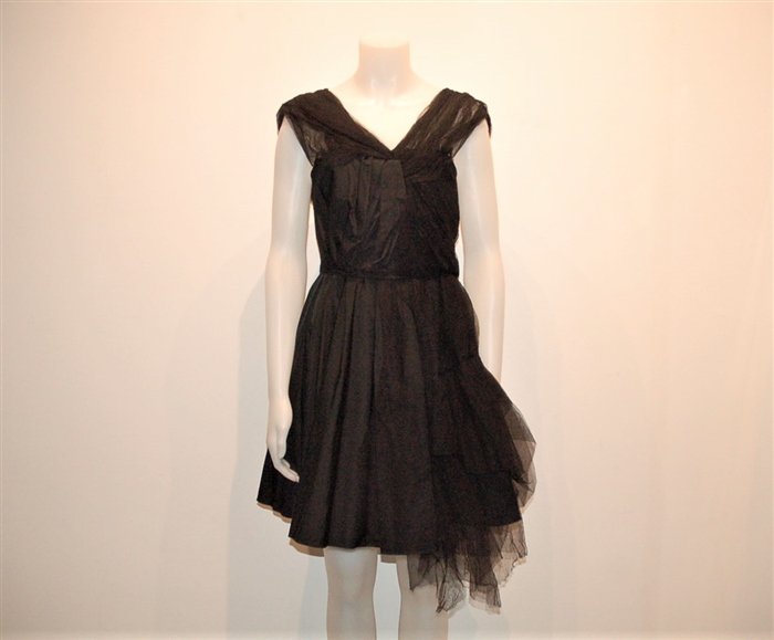 Basic Black Nina Ricci Short Gown, size 8