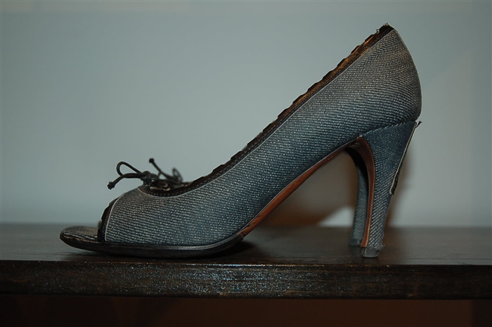 Dark Denim Alaia Sandal, size 6.5