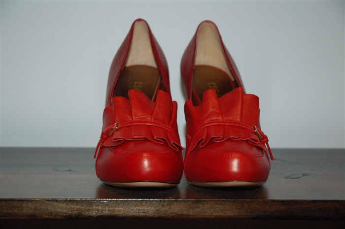 Lipstick Red Escada Pumps, size 9.5