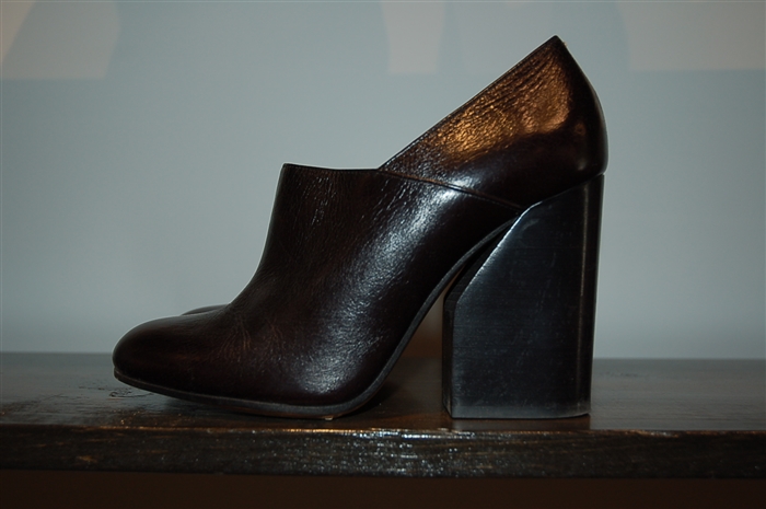 Black Leather Maison Margiela Booties, size 9