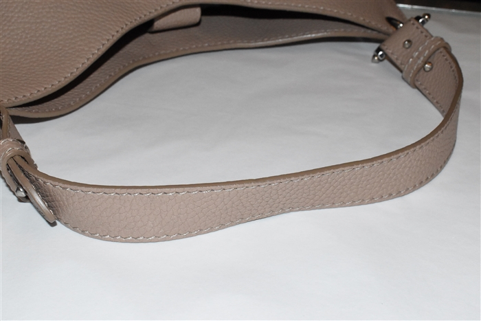 Sand Alexander McQueen Shoulder Bag, size M