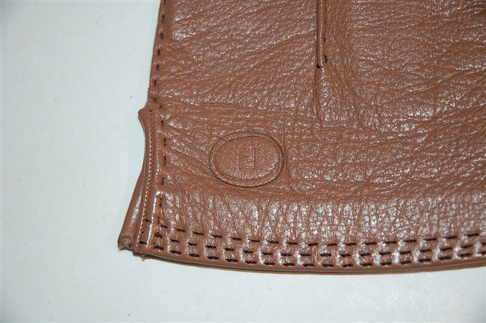 Malt Fendi Gloves, size O/S