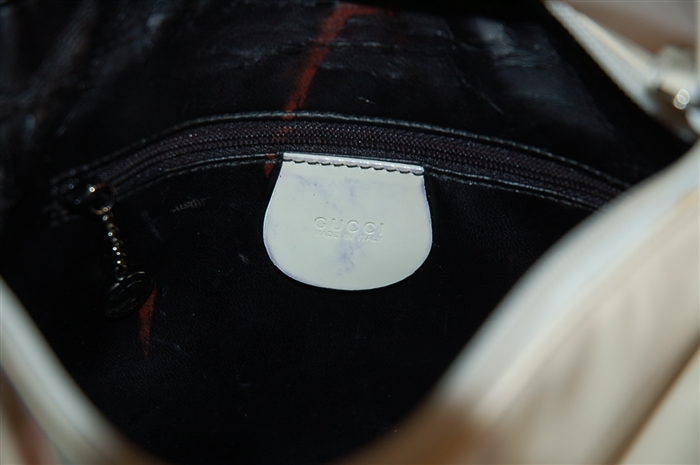 Cream Gucci - Vintage Shoulder Bag, size S