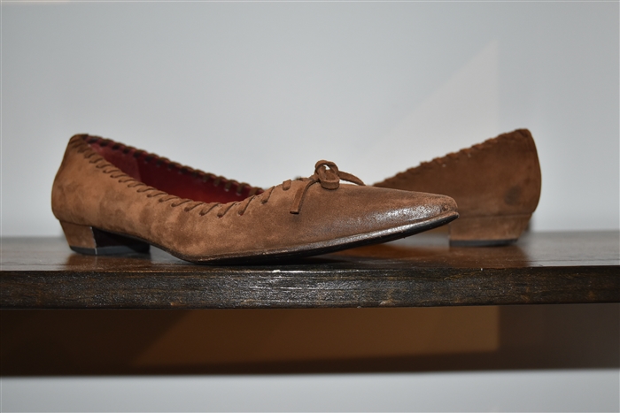 Rich Chocolate Prada Kitten Heels, size 7.5