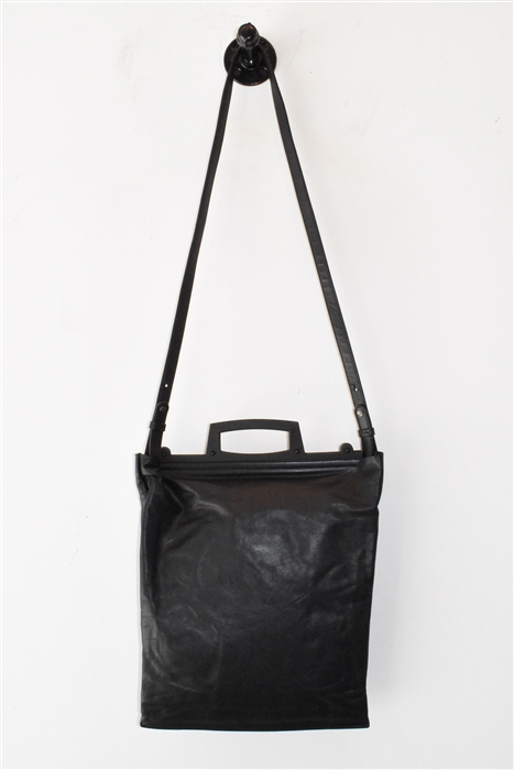 Black Leather Givenchy Shoulder Bag, size M