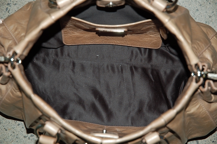 Soft Beige Miu Miu Tote, size L