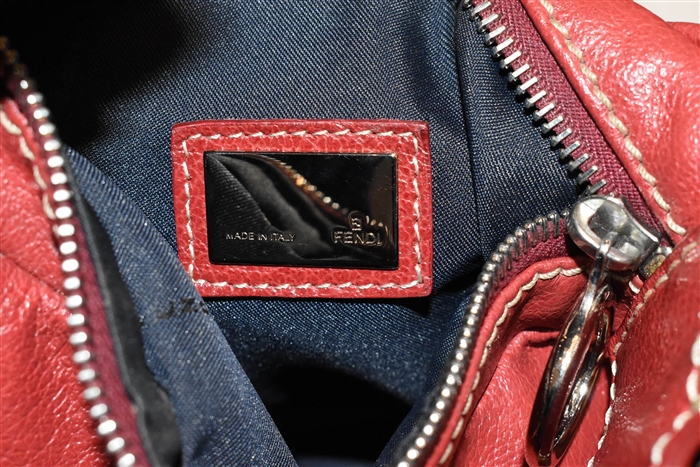 Lipstick Red Fendi Saddle Bag, size S