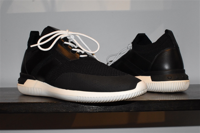 Black Tod's Sneaker, size 9