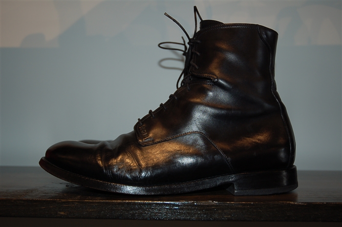 Black Leather Fendi Boots, size 8