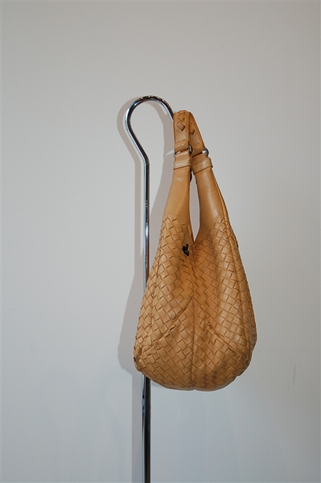 Tan Bottega Veneta Hobo, size M