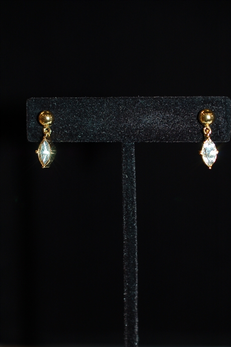 Gold Nina Ricci Earrings, size O/S