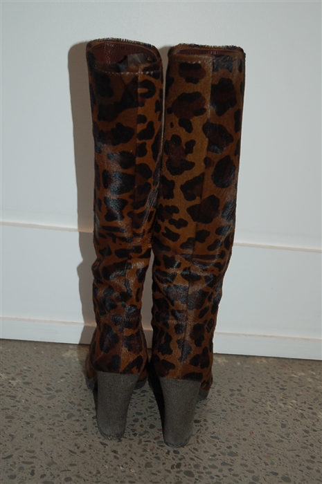 Animal Print Car Shoe Boots, size 9
