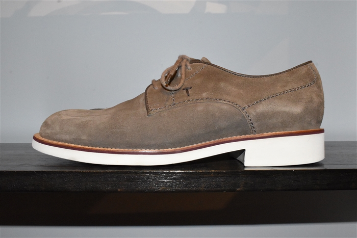 Dark Taupe Tod's Derby, size 9.5