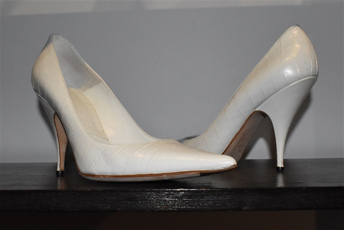 White Leather Dior Pumps, size 8.5
