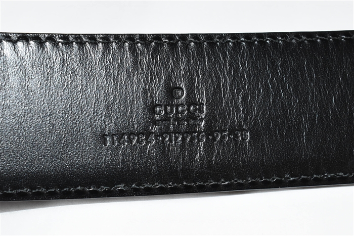 Black Leather Gucci Belt, size M