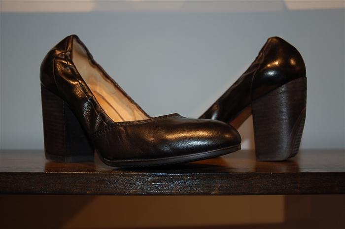 Black Leather Dries van Noten Pumps, size 7.5