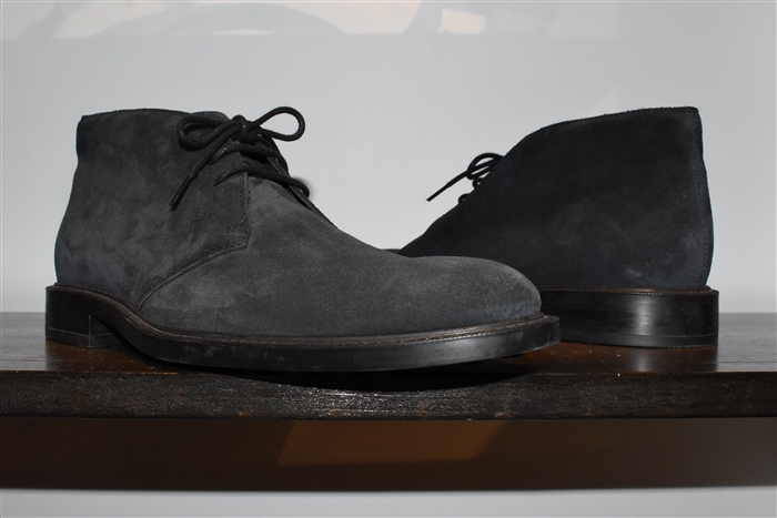 Navy Tod's Desert Boot, size 9
