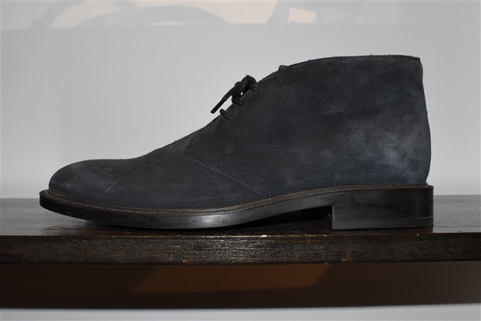 Navy Tod's Desert Boot, size 9