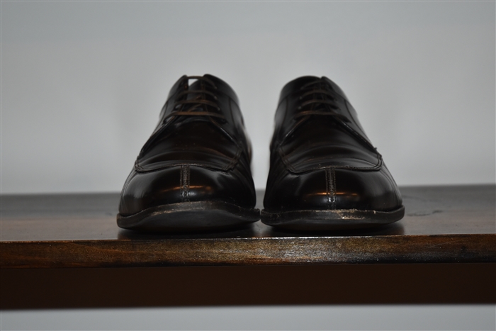 Basic Black Salvatore Ferragamo Derby, size 9