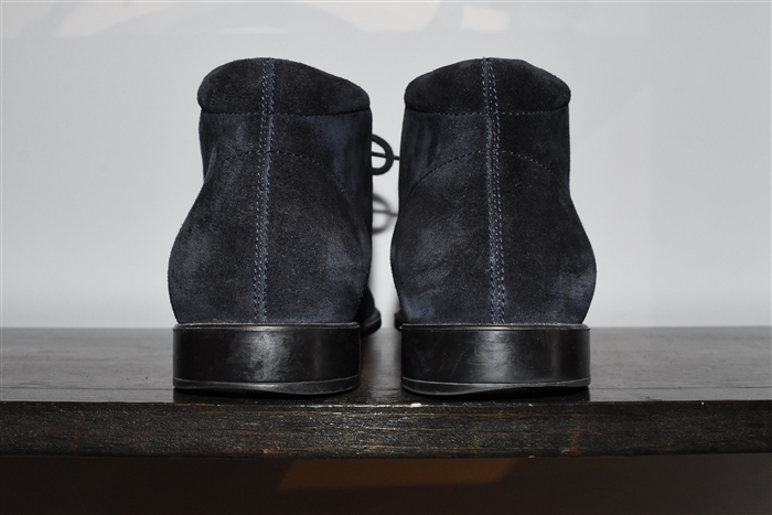 Navy Tod's Desert Boot, size 10