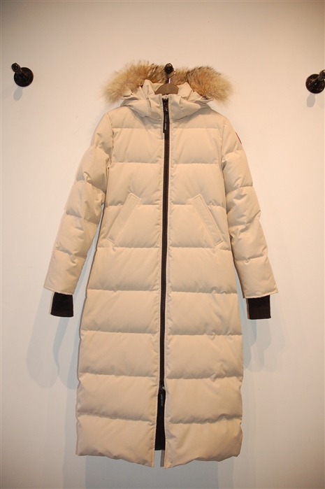 Sand Canada Goose Parka, size XS