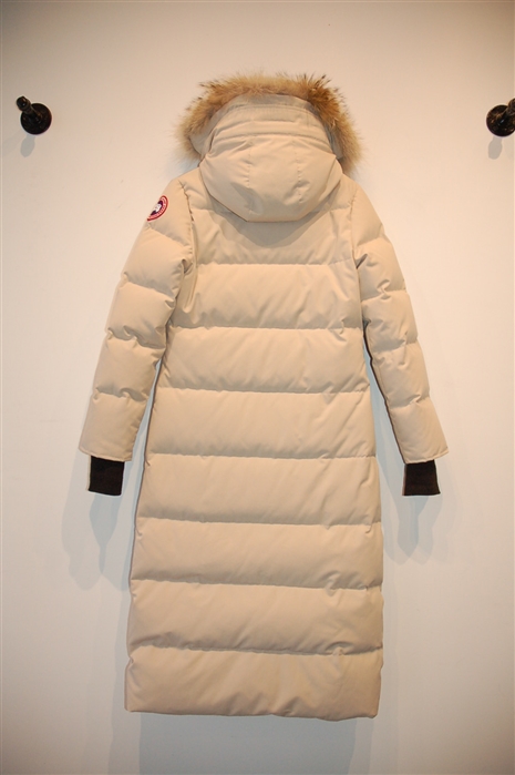 Sand Canada Goose Parka, size XS